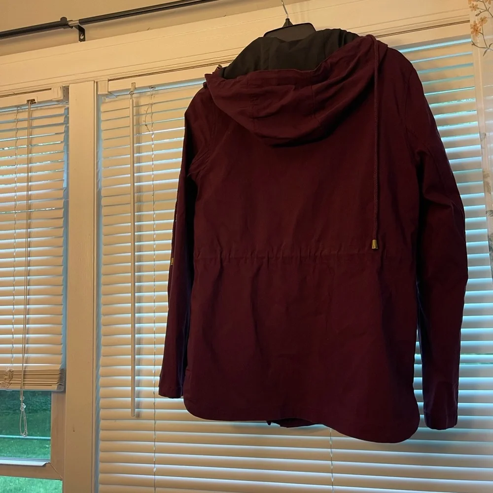 Jacket - Picture 4 of 4